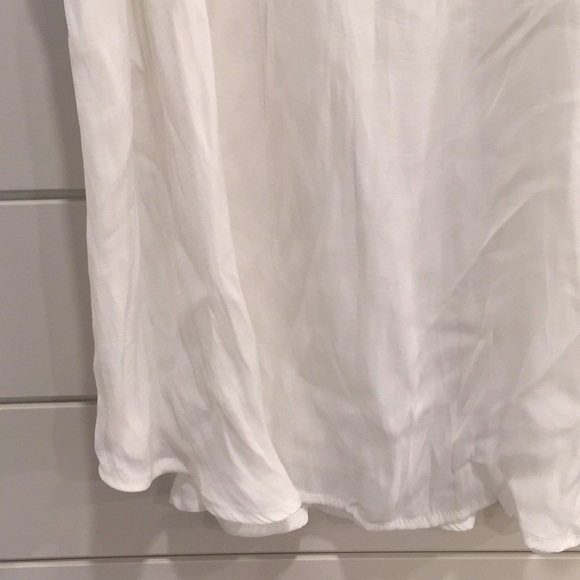 Sheer white top - Picture 3 of 4